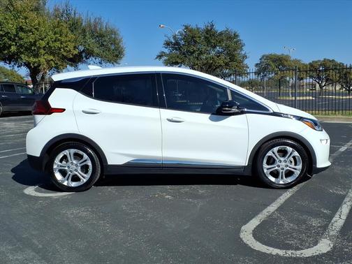 2020 Chevrolet Bolt EV FWD LT
