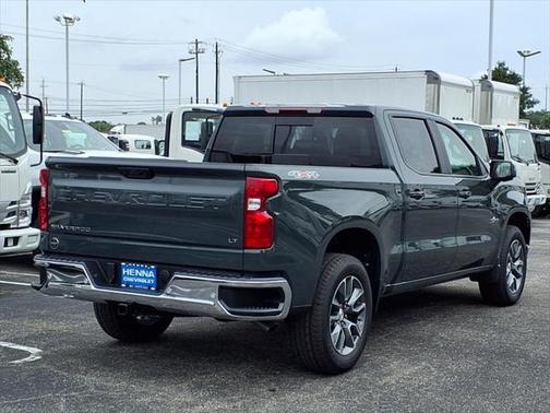 2025 Chevrolet Silverado 1500 LT