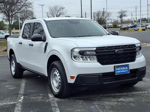 2022 Ford Maverick XL