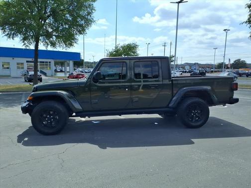 Sarge Green Clearcoat 2023 Jeep Gladiator Willys 4x4
