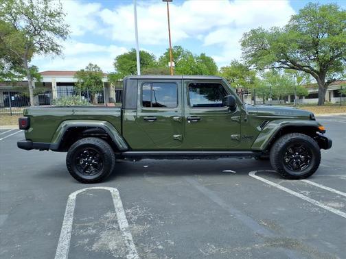 Sarge Green Clearcoat 2023 Jeep Gladiator Willys 4x4