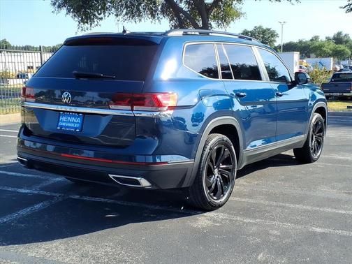 2022 Volkswagen Atlas 2.0T SE w/Technology
