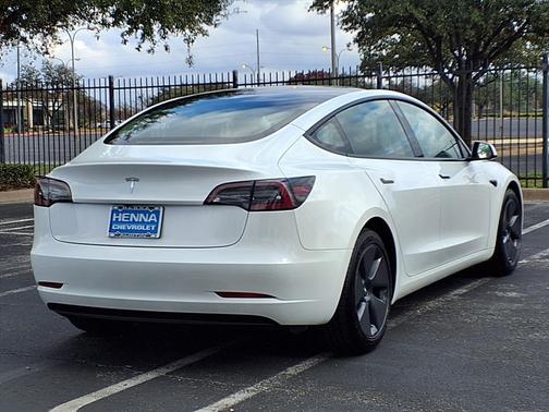2023 Tesla Model 3 Standard Range