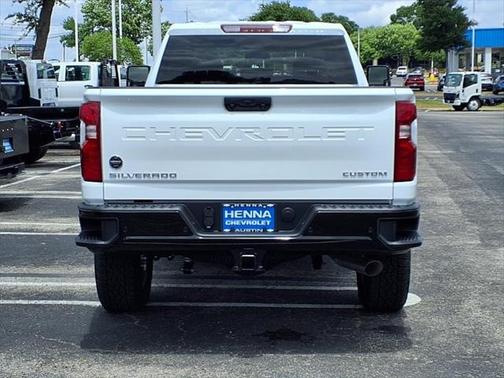 2025 Chevrolet Silverado 2500 Custom