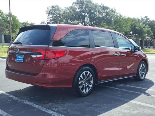 Radiant Red Metallic II 2022 Honda Odyssey EX-L