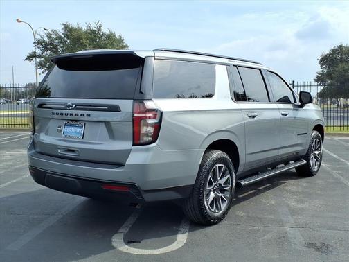 2024 Chevrolet Suburban 4WD Z71