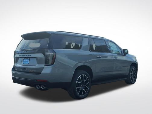 Sterling Gray Metallic 2026 Chevrolet Suburban RST
