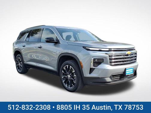 Sterling Gray Metallic 2025 Chevrolet Traverse LT