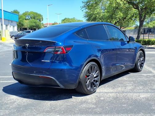 2025 Tesla Model Y Performance Dual Motor All-Wheel Drive