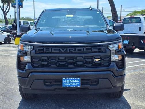 2025 Chevrolet Silverado 1500 Custom