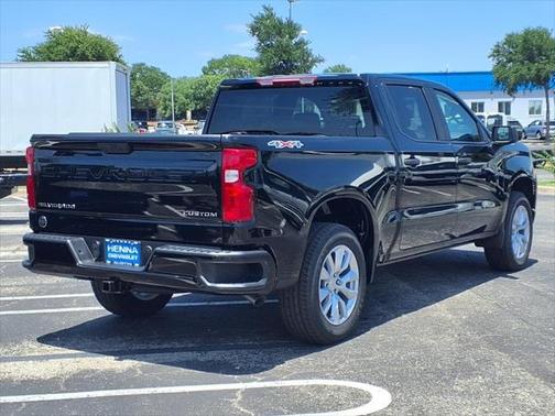 2025 Chevrolet Silverado 1500 Custom