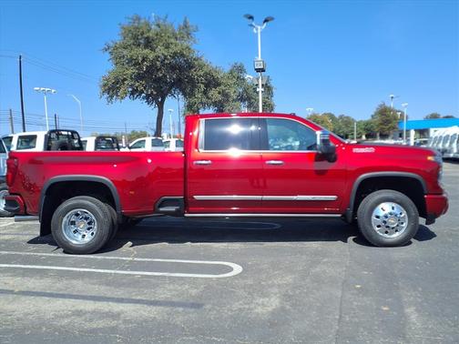 2026 Chevrolet Silverado 3500 High Country