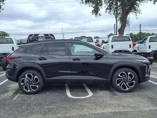 2025 Chevrolet Trax FWD 2RS