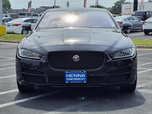2019 Jaguar XE 30t Prestige