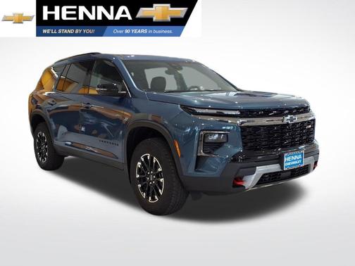 Lakeshore Blue Metallic 2026 Chevrolet Traverse AWD Z71