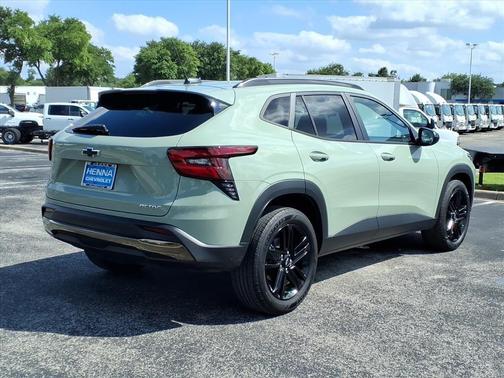 Cacti Green 2024 Chevrolet Trax FWD ACTIV