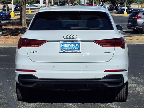 2024 Audi Q3 Premium 45 TFSI S line quattro Tiptronic