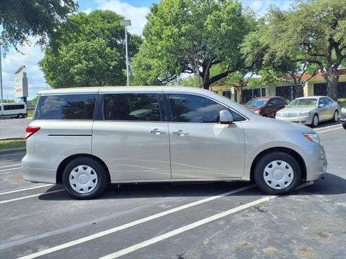 2011 Nissan Quest S