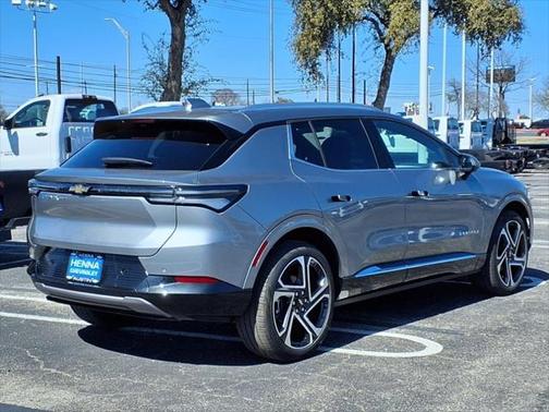 2025 Chevrolet Equinox EV LT