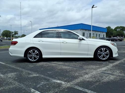 Polar White 2016 Mercedes-Benz E-Class E 350