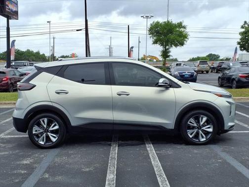 2022 Chevrolet Bolt EUV FWD LT