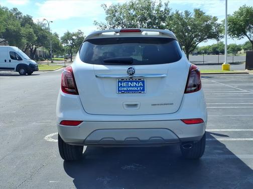 White Frost Tricoat 2019 Buick Encore Sport Touring