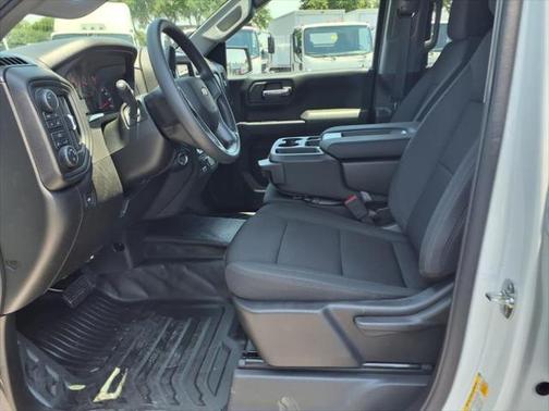 2025 Chevrolet Silverado 1500 Base