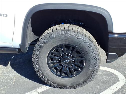 2026 Chevrolet Silverado 2500 Crew Cab, Standard Bed, XR2, 4WD