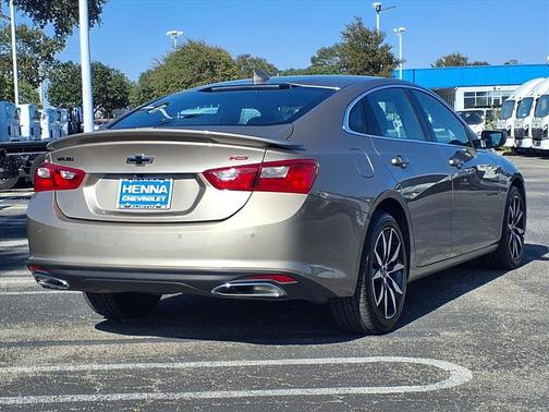 2023 Chevrolet Malibu FWD RS