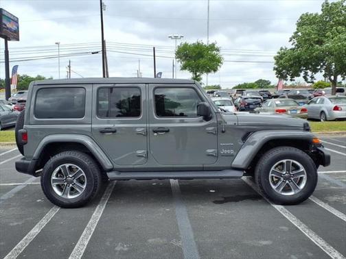 2021 Jeep Wrangler Unlimited Sahara