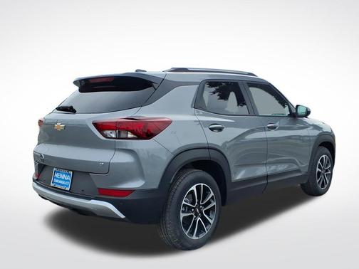 Sterling Gray Metallic 2026 Chevrolet Trailblazer LT