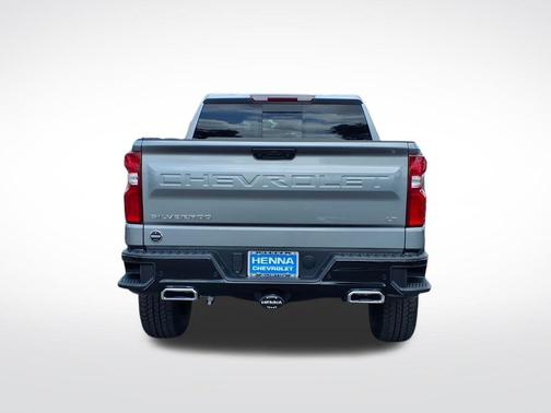 Sterling Gray Metallic 2026 Chevrolet Silverado 1500 LT Trail Boss