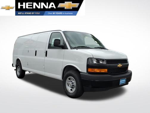 Summit White 2026 Chevrolet Express 3500 3500 Extended Wheelbase, WT, RWD