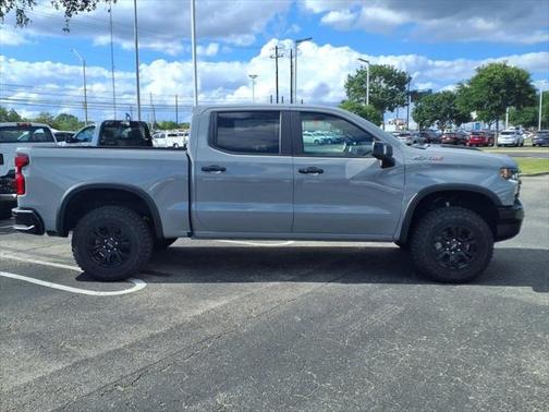2025 Chevrolet Silverado 1500 ZR2