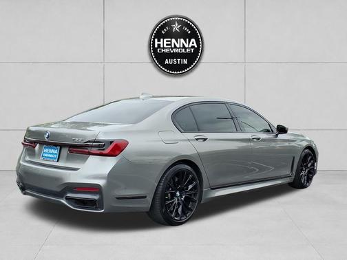 Donington Gray Metallic 2021 BMW 750 i xDrive