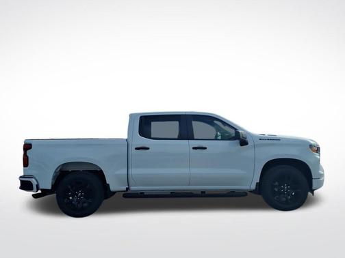 Summit White 2026 Chevrolet Silverado 1500 Custom