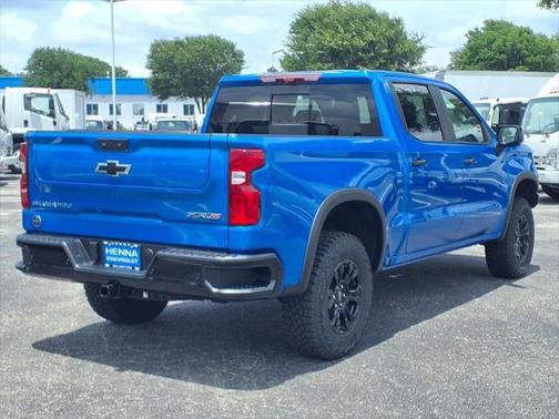 2025 Chevrolet Silverado 1500 ZR2