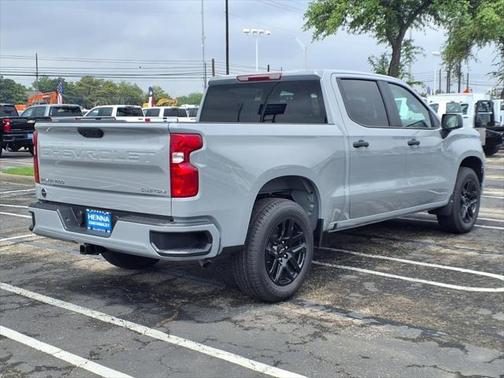 2025 Chevrolet Silverado 1500 Custom