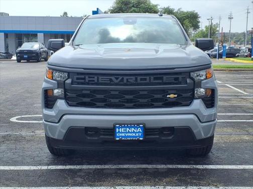 2025 Chevrolet Silverado 1500 Custom