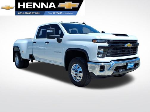 Summit White 2026 Chevrolet Silverado 3500 WT