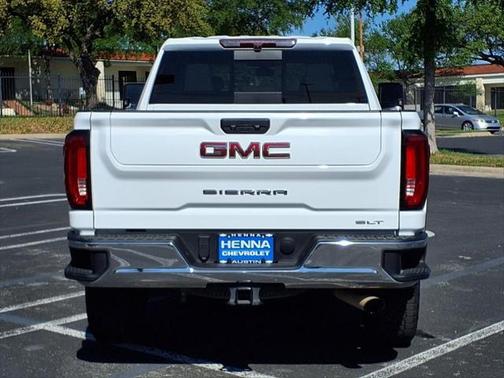 2022 GMC Sierra 2500 SLT