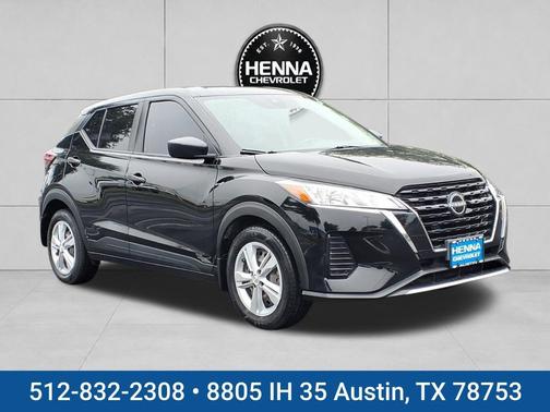 Super Black 2023 Nissan Kicks S