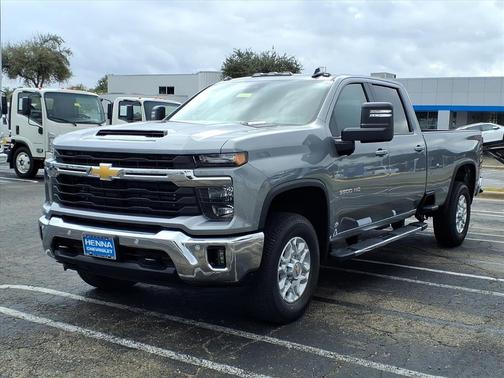 2026 Chevrolet Silverado 3500 LT