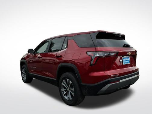 Radiant Red Tintcoat 2026 Chevrolet Equinox 1LT