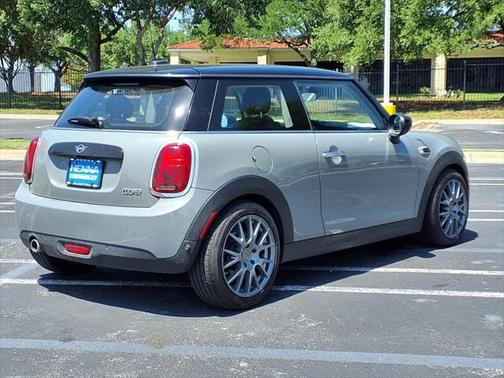 2021 MINI Hardtop Cooper