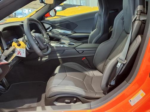 2026 Chevrolet Corvette Stingray w/1LT