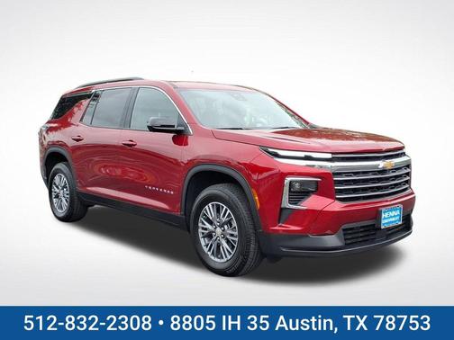 Radiant Red Tintcoat 2025 Chevrolet Traverse LT
