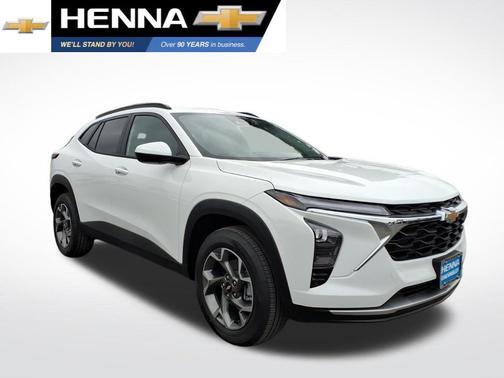 Summit White 2026 Chevrolet Trax LT