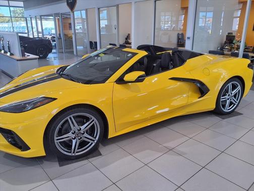 2026 Chevrolet Corvette Stingray w/2LT