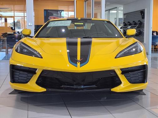 2026 Chevrolet Corvette Stingray w/2LT